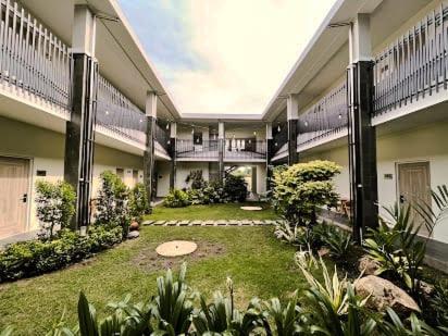 Grand Samota Hotel Sumbawa Exterior photo