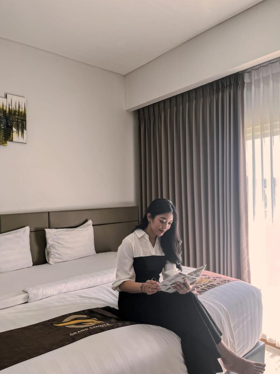 Grand Samota Hotel Sumbawa Exterior photo